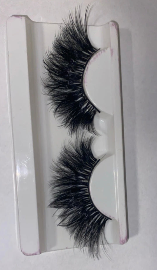 Hand made custom lash extensions strips